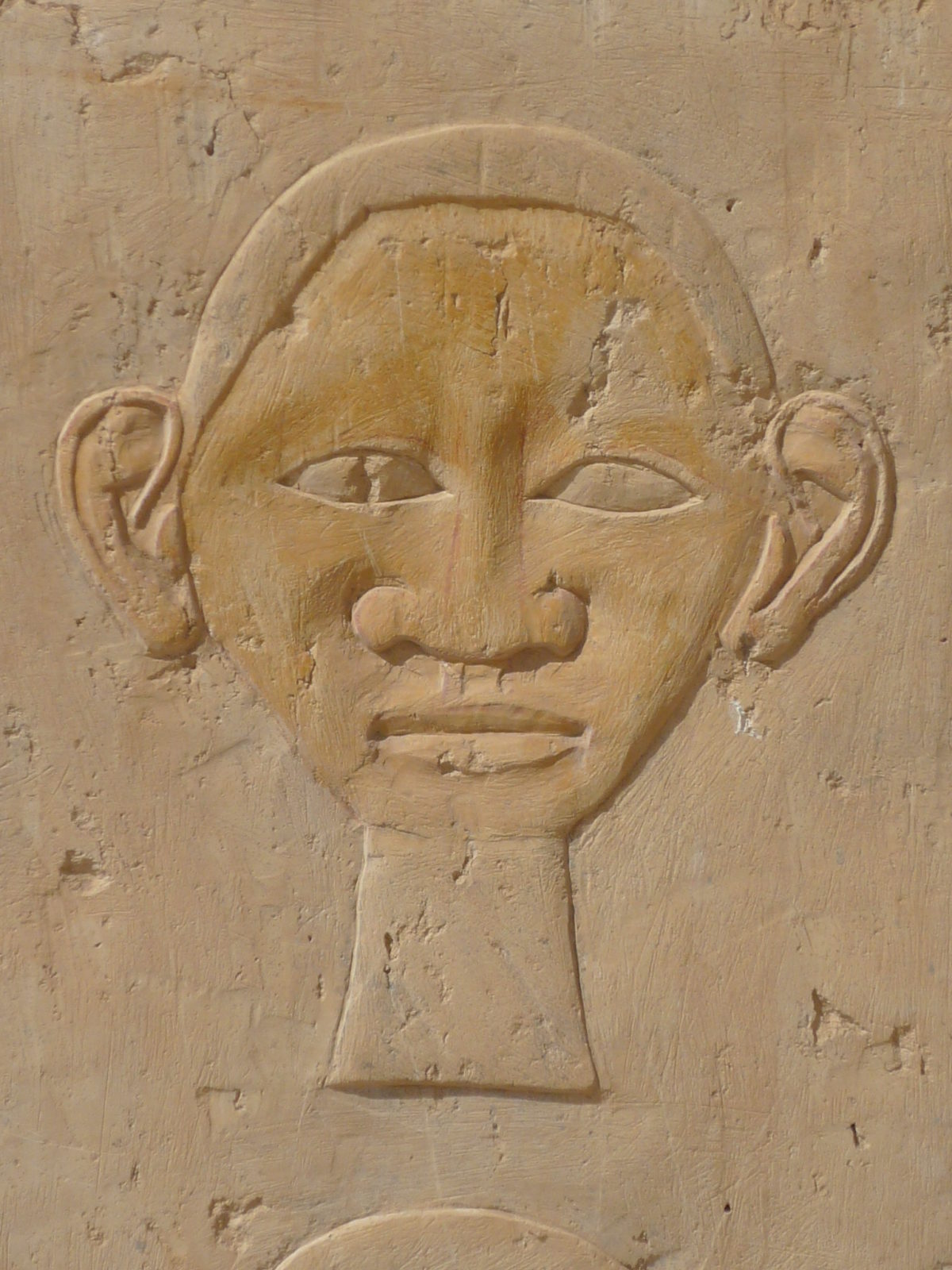 Hatshepsut_templeface