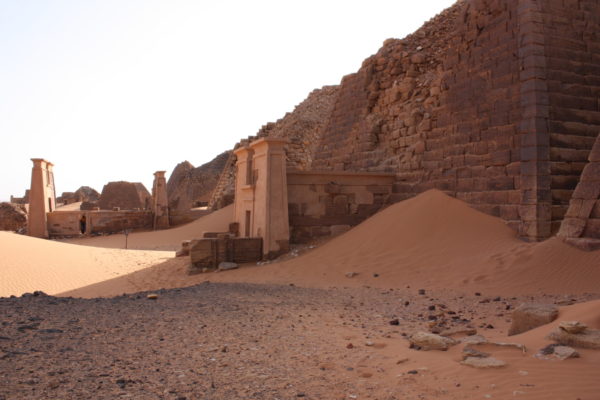 mystery_of_the_nubian_pyramids_meroe