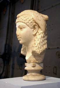 African_queens_Cleopatra_Monte_Martini_statue